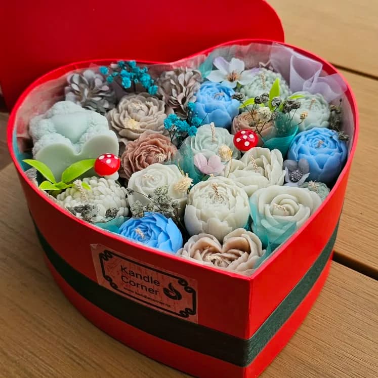 Gift Box - Image 2