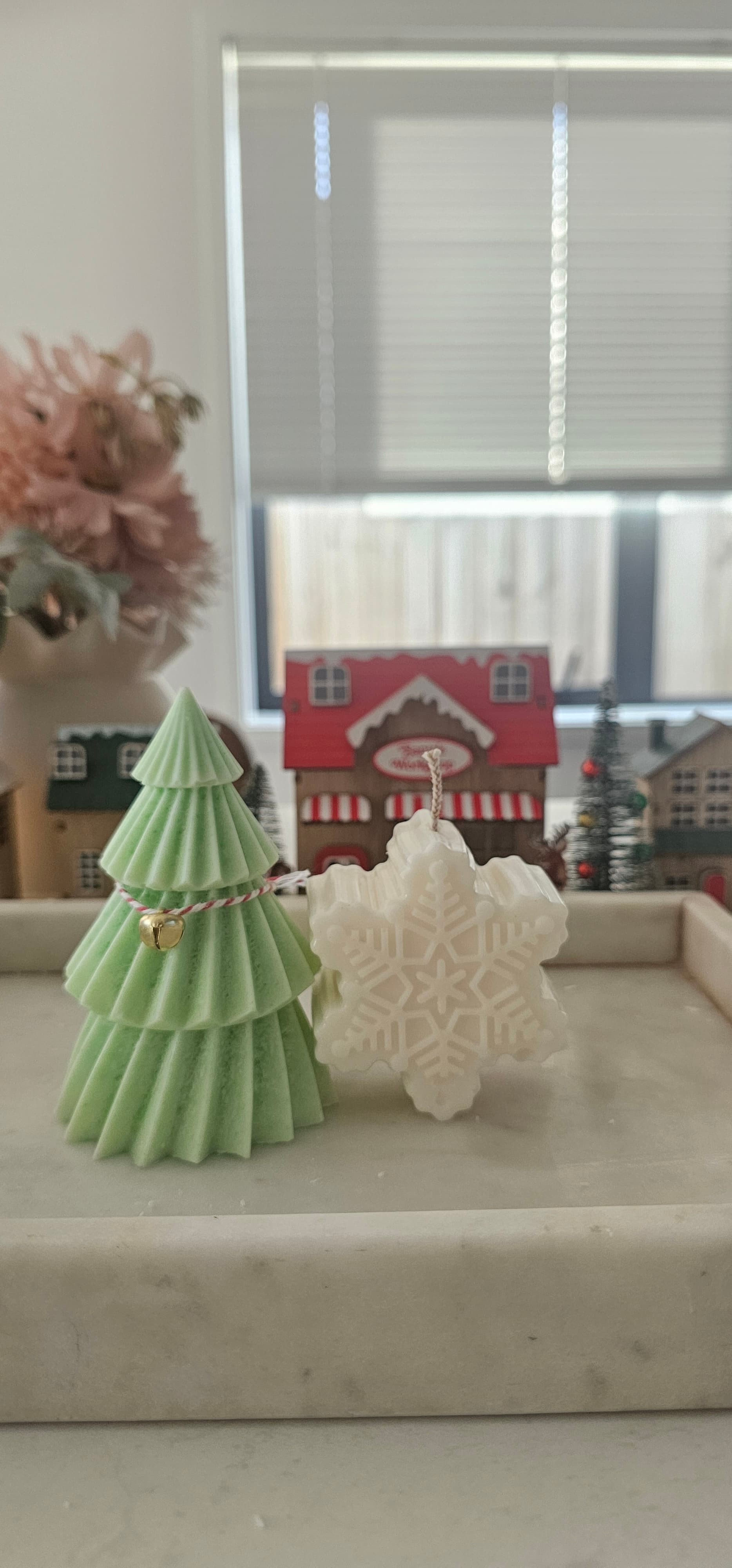 Christmas Tree and Snowflake Candle Set