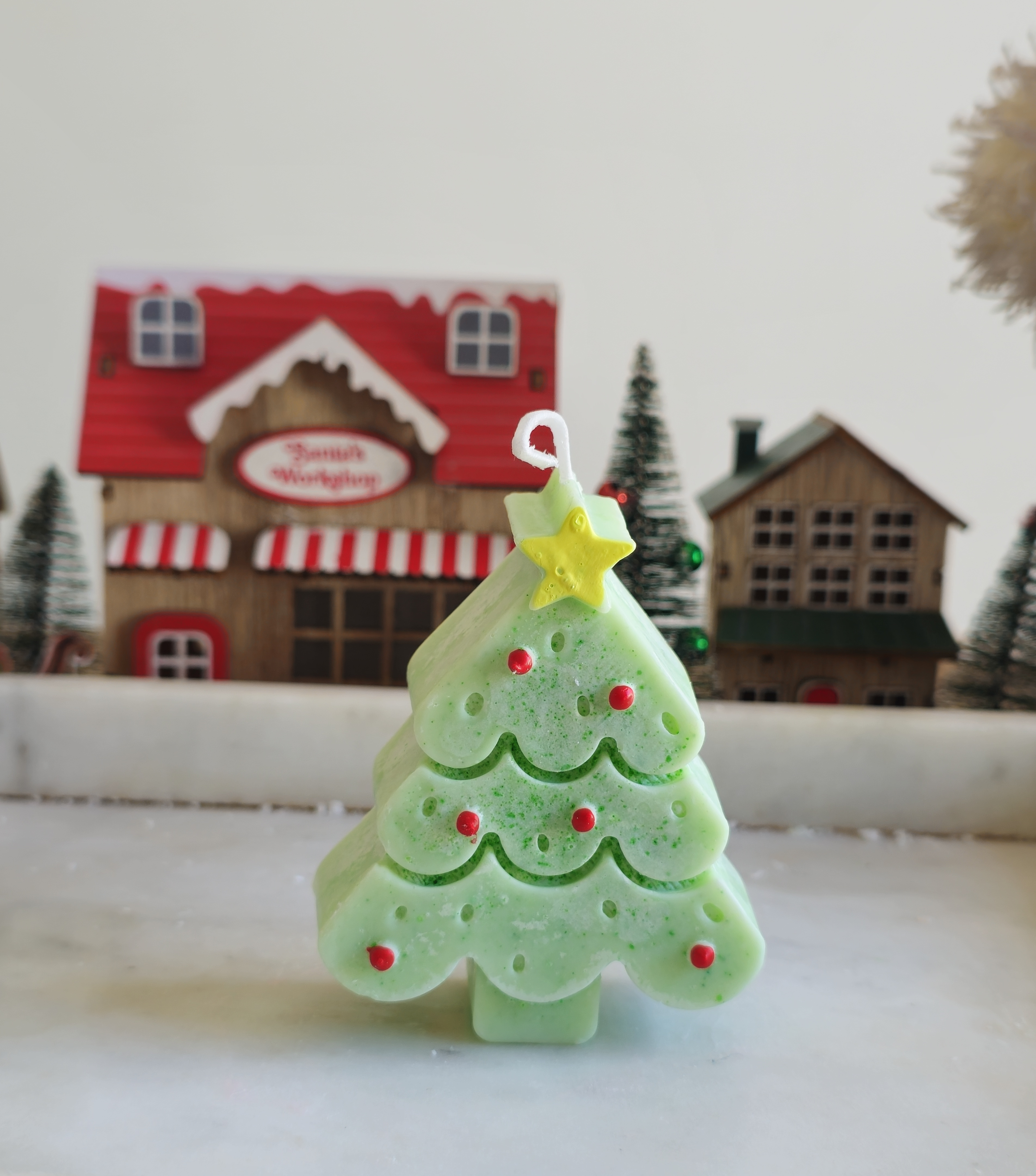 Christmas Tree Candle (White)